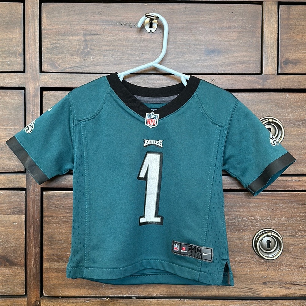 Jalen Hurts Philadelphia Eagles Baby Nike Football Jersey, size 24M.